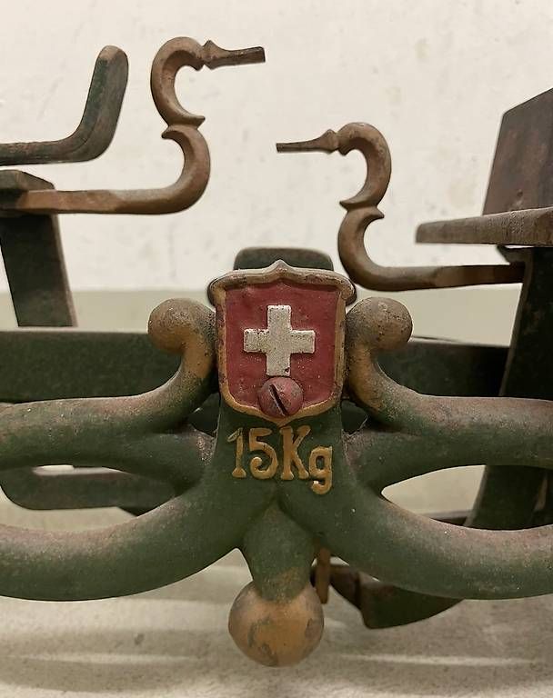 Bilance e pesi: Antike Waage 15kg – Usato da Bonstetten venduto da lais 2