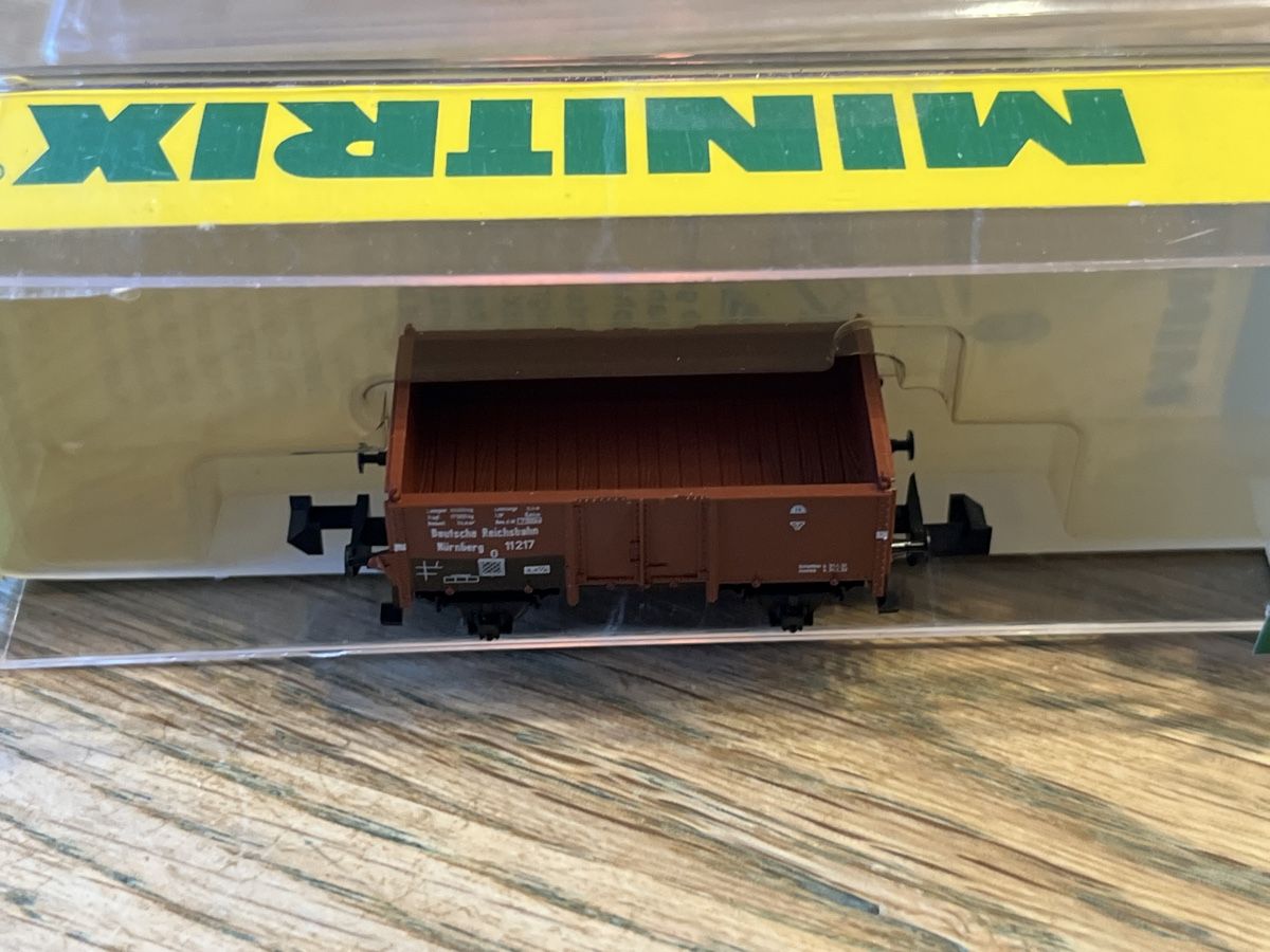 Trix Modelleisenbahnen: Minitrix Güterwagen 13660 – Gebraucht aus Leuzigen von LaicaStar 1