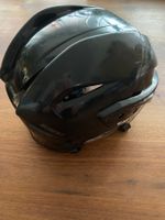 Schiedsrichter Helm