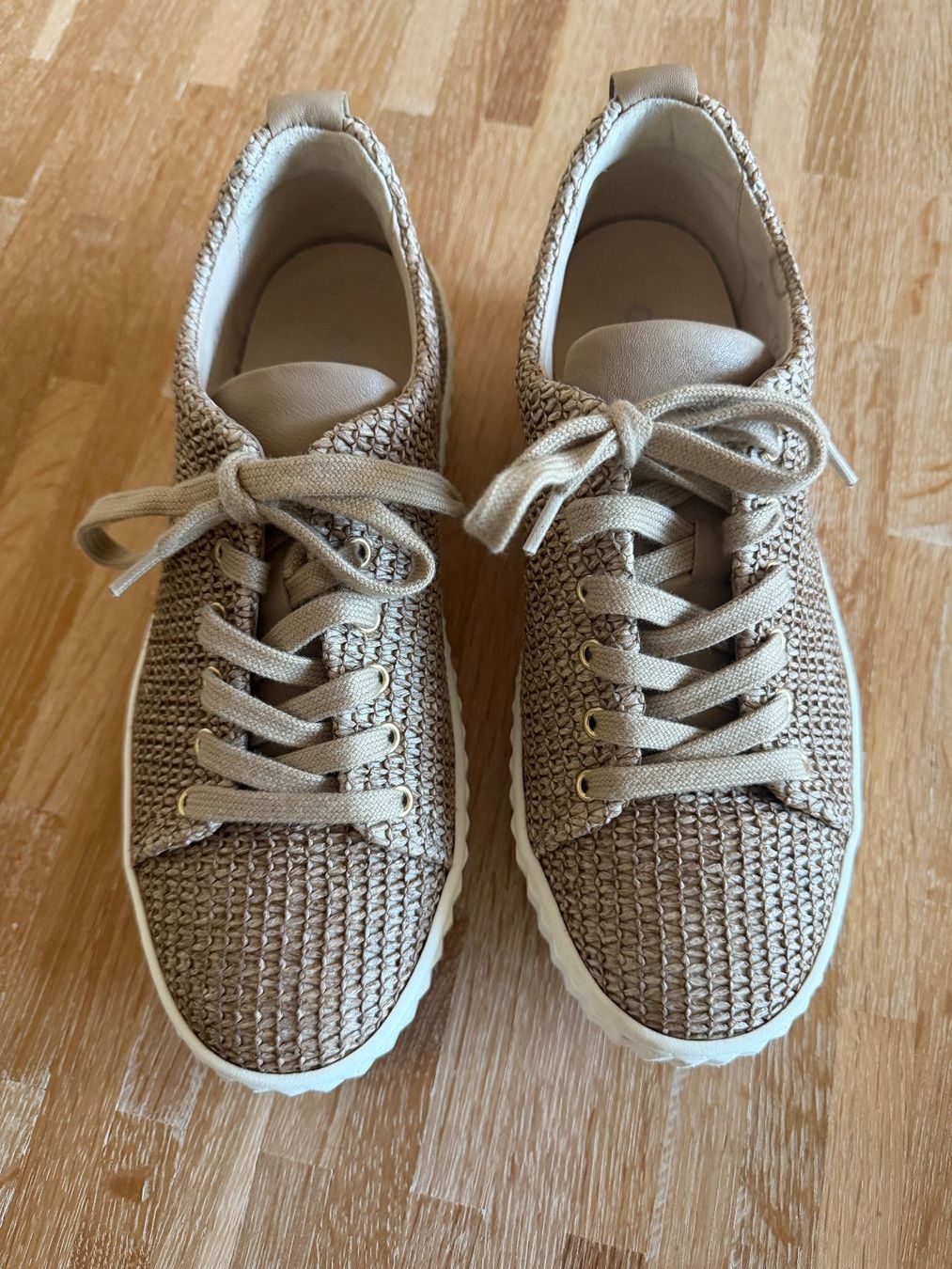 Gabor Damenschuhe: Gabor Sneaker, Grösse 61/2 – Gebraucht aus Rapperswil BE von Rappsiger
