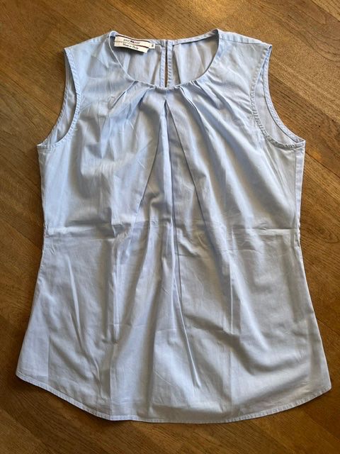 Paul Kehl Camicette: Chice ärmellose Bluse hellblau von Paul Kehl – Usato da Steinmaur venduto da Dyleila