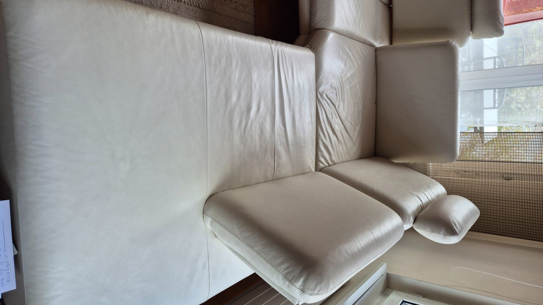 Sofas: Ledersofa weiss, Marke W. Schillig ,wenig benutzt, – Gebraucht aus Bad Ragaz von Lut_f9bg 1