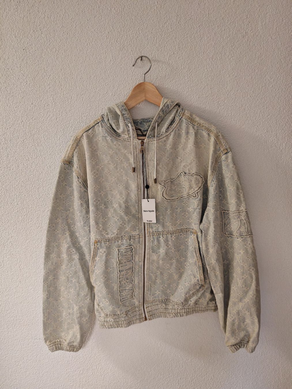 Louis Vuitton Giacche: Louis Vuitton x NBA Denim Monogram Kapuzenjacke – Usato da Kreuzlingen venduto da luc_chz6