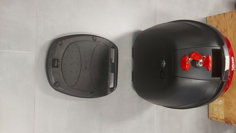 Placeholder Image