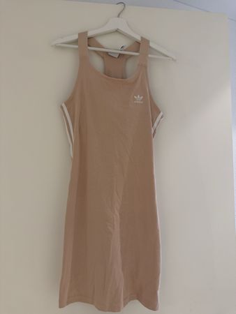 Adidas Sommerkleid, Grösse 38, Top Zustand
