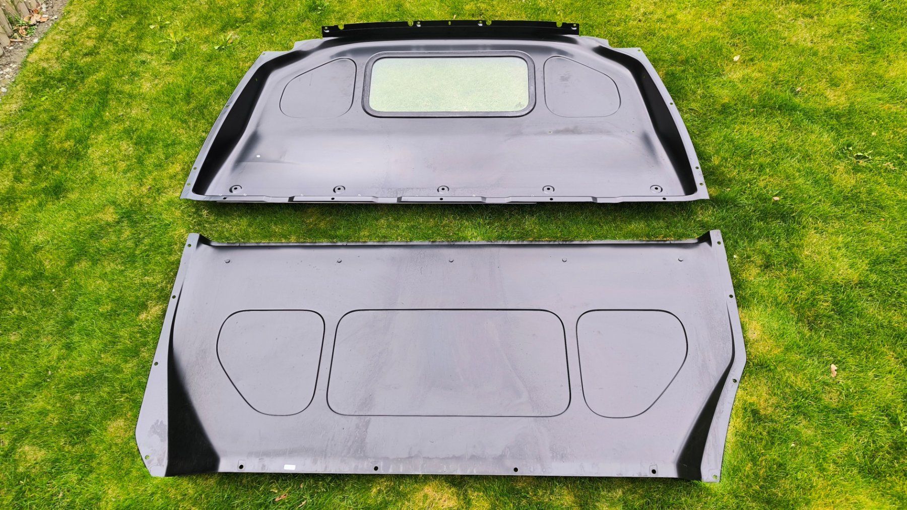 VW Tutti i ricambio: Tôle de séparation VW Transporter T6 / T6.1 – Usato da Chamoson venduto da Hobicarvan 7