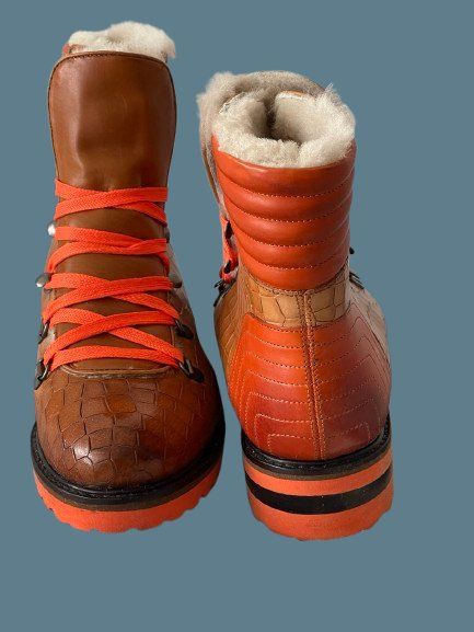 Scarpe da donna: Bottes Taille 38 Cuir Mouton  Nouveau – Nuovo (secondo la descrizione) da Genève venduto da TradeCH 1