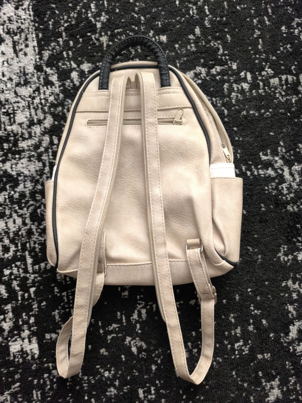 Zaini: neuer Rucksack – Nuovo e nell'imballaggio originale da Zürich venduto da Italy2001 1