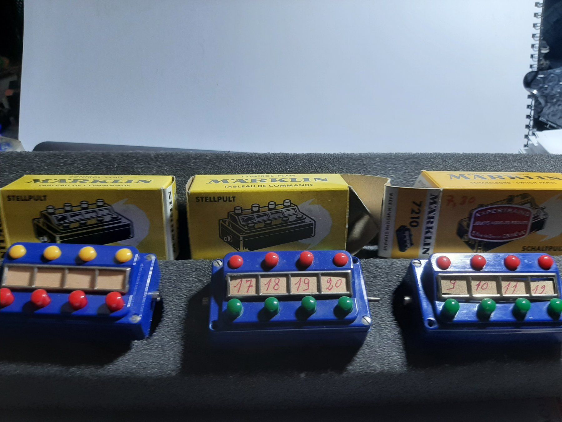 Märklin Modelleisenbahnen: MARKLIN 7391 3X – Gebraucht aus Avully von RIVALIS