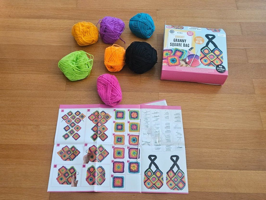 Wolle: Strickset Granny Bag neu & ungebraucht – Neu und originalverpackt aus Lenk im Simmental von oli66661