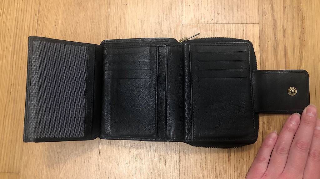 Brieftaschen: Portemonnaie Leder – Gebraucht aus Aarburg von Noemi.H 2