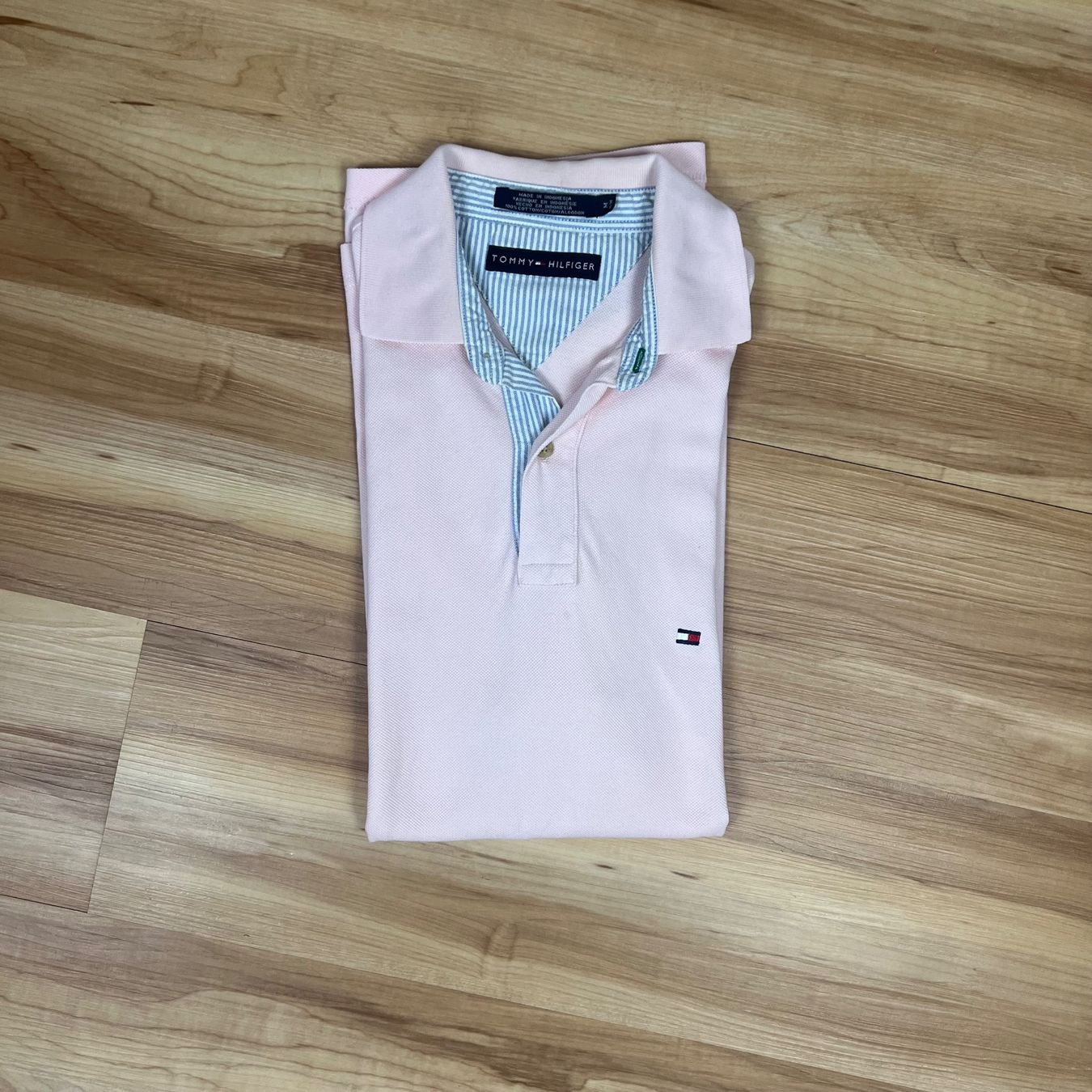 Tommy Hilfiger Magliette Polo: VIntage Tommy Hilfiger Poloshirt – Usato da Herisau venduto da 1asupply