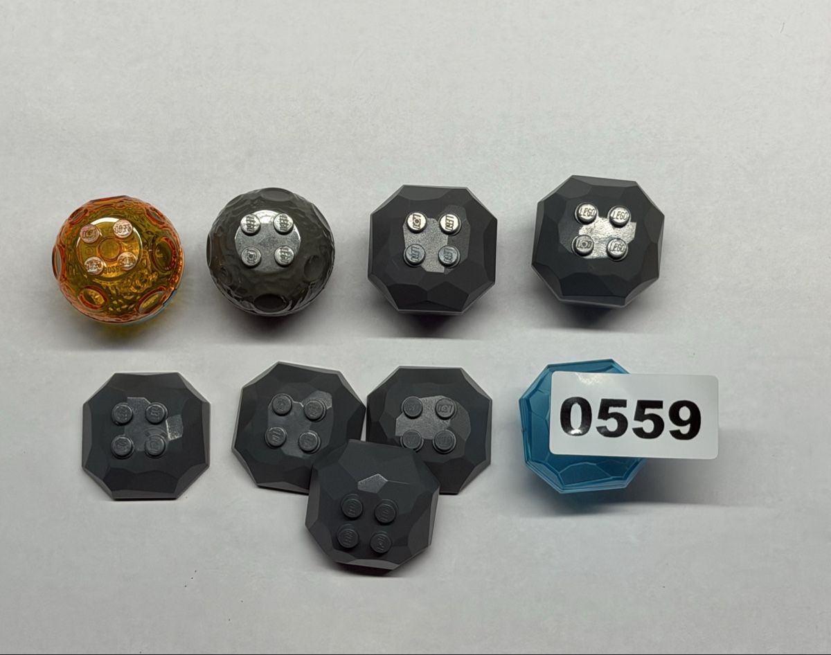 Lego Giocattoli: LEGO Einzelteile Konvolut, diverse Formen, Grau/Bunt! – Usato da Rheinfelden venduto da zim_2hqc 1