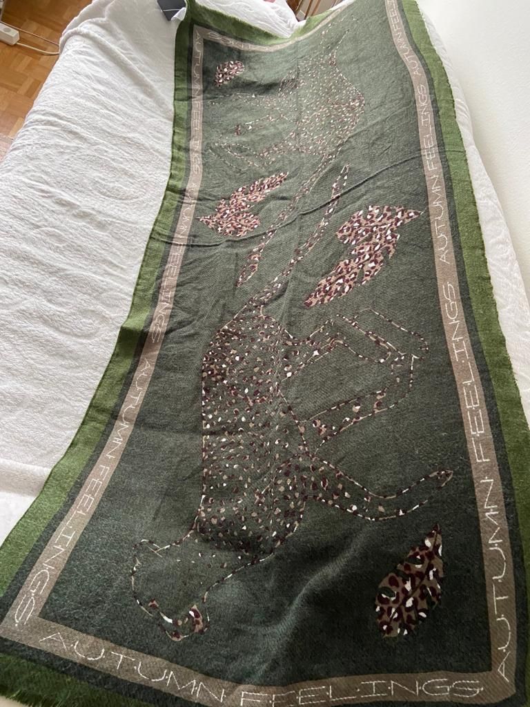 Foulard & Sciarpe: Schal Autunn grün – Nuovo (secondo la descrizione) da Thalwil venduto da Leo33x