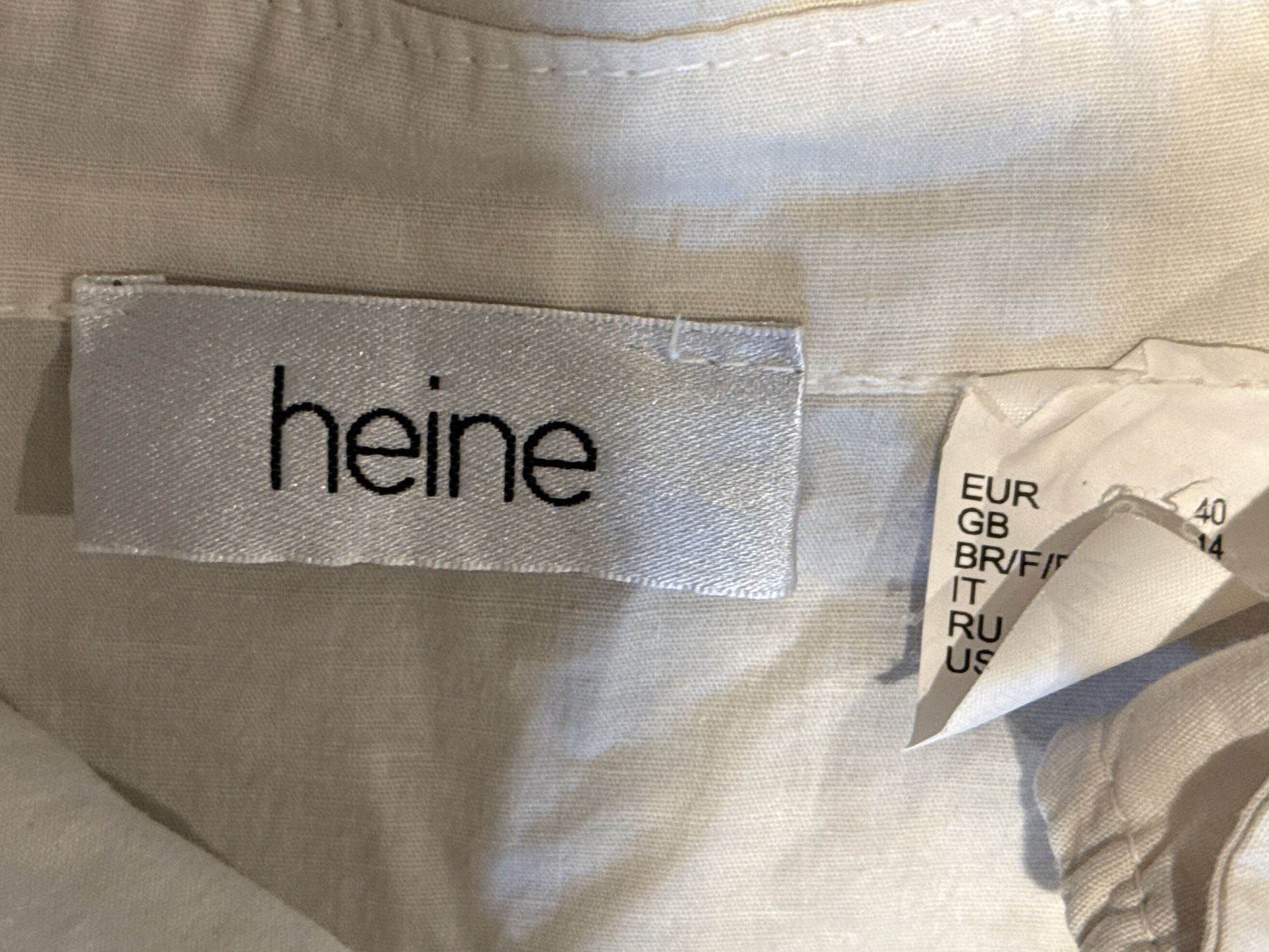 Heine Tute: Sommer Einteiler Shorts von HEINE, 40 – Usato da Amriswil venduto da used2use 2