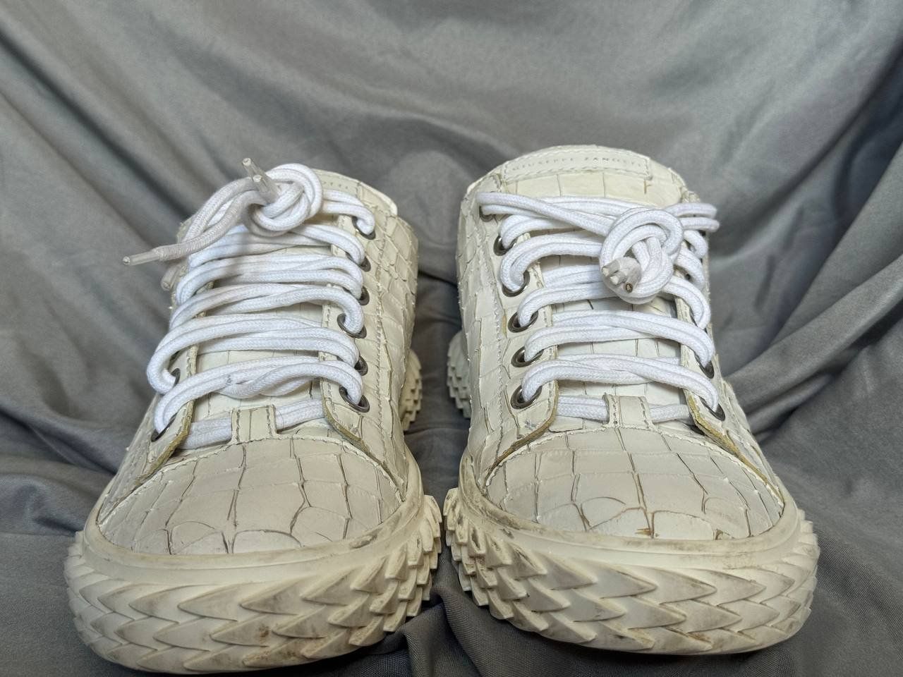 Zanotti Scarpe da uomo: Chaussures Giuseppe Zanotti / Taille 43 – Usato da Cologny venduto da Nayiri 8