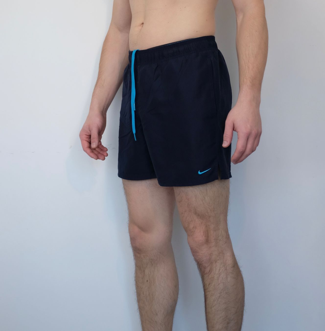 Nike Hosen: Nike Schwimmshorts in Dunkelblau Gr. M – Gebraucht aus Uetikon am See von Arthur.s 1