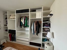 Grand dressing blanc modulable IKEA PAX