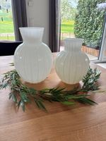 Ab Fr. 1.- Glas- Vasen bauchig 2er Set weiss