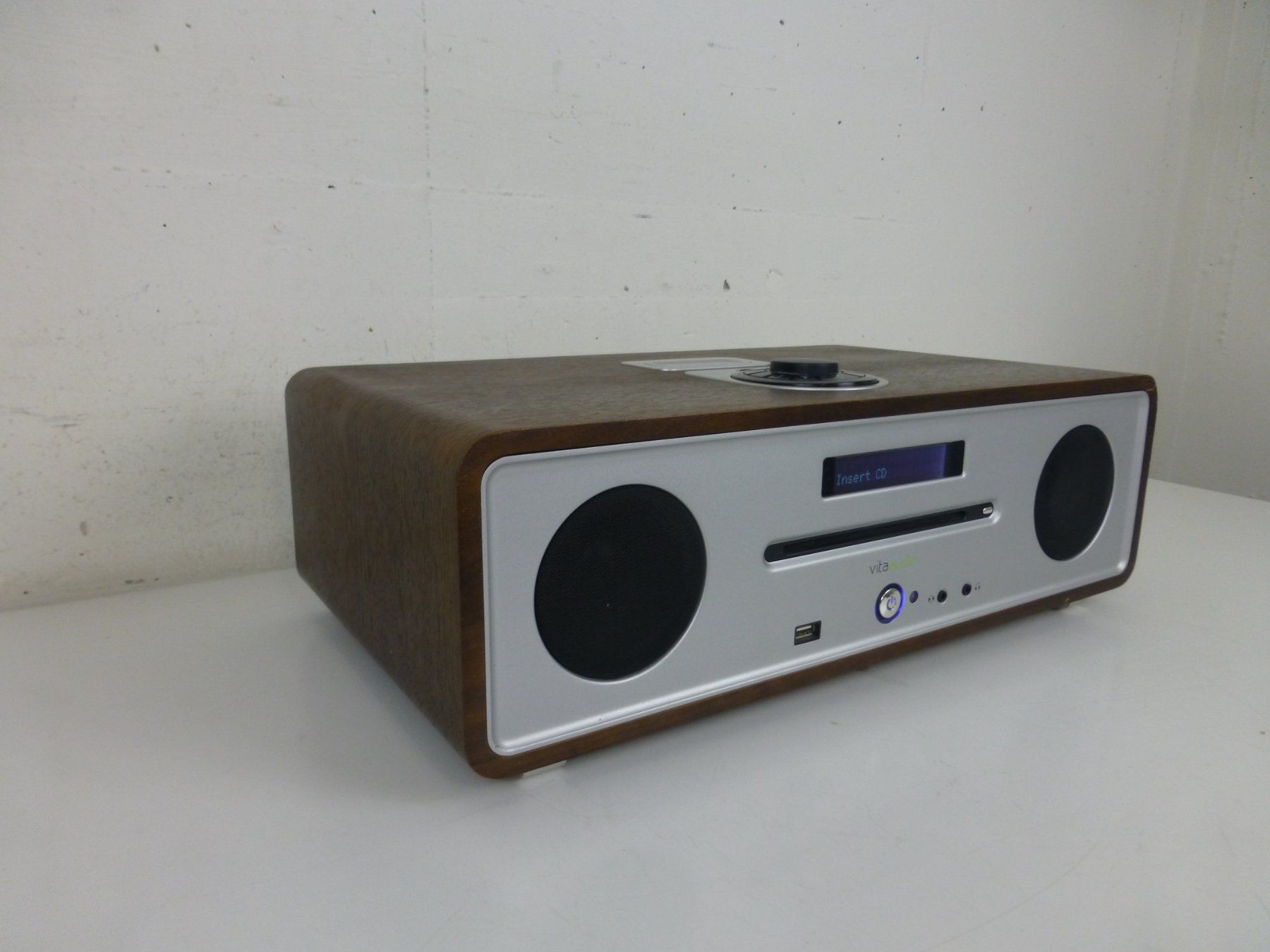 Ruark Lettore multimediale & Streamer: Vita Audio R4 DAB+ defekt – Difettoso da Fahrweid venduto da gruenezahn 2