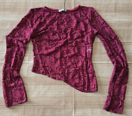 🆕️ MEET ME THERE Spitzen-Top - M/L - Asymmetrisch 6️⃣