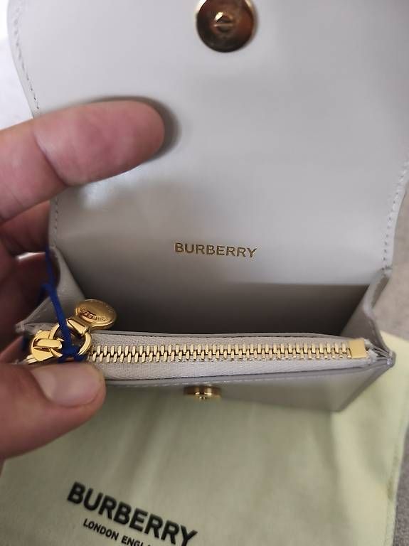Portemonnaie: Burberry Geldbeutel Portemonnaie  – Gebraucht aus Zürich von bre_7hlh 2
