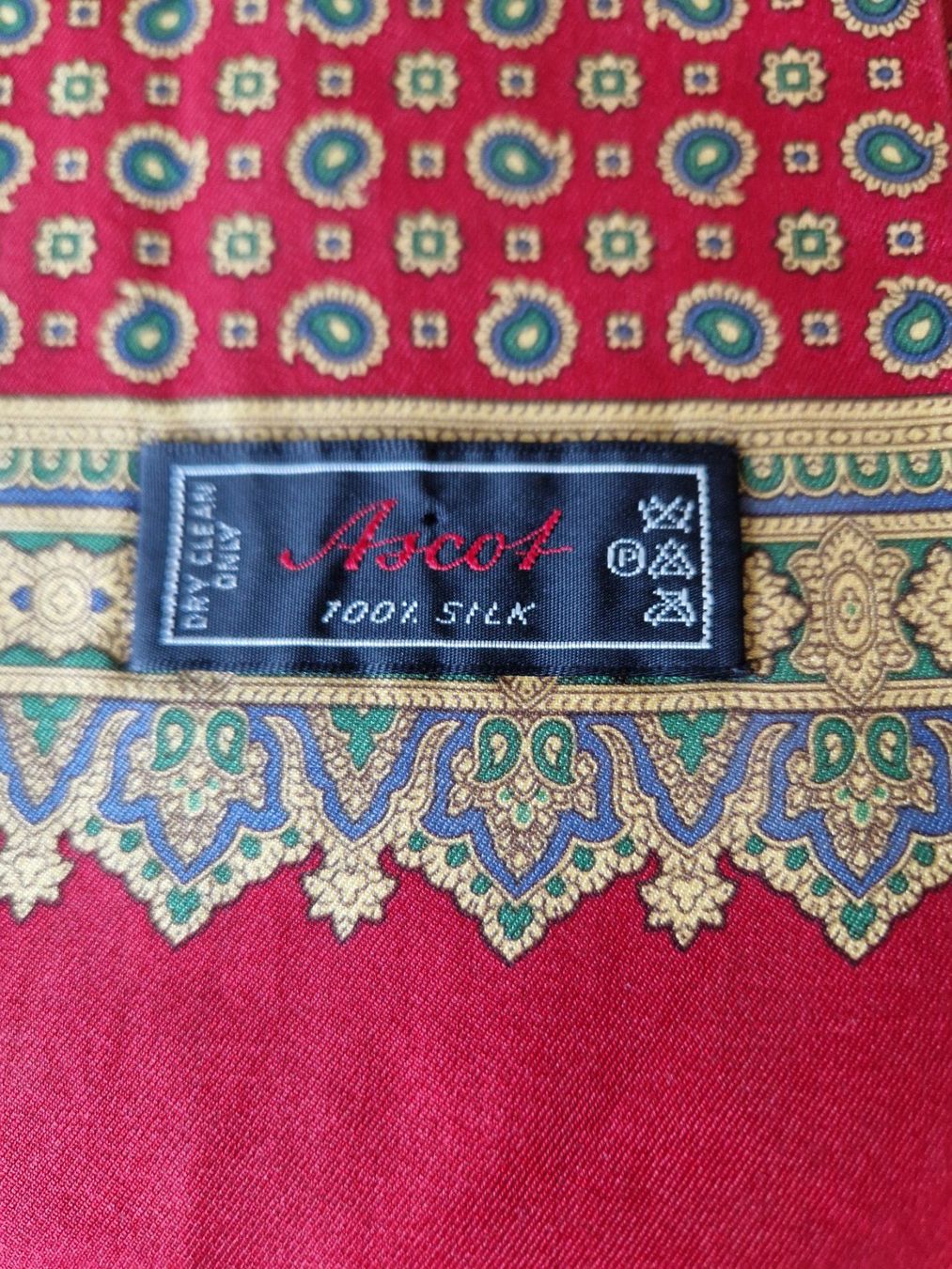 Sciarpe: Ascot Seidenschal, Vintage – Usato da Bern venduto da Antikbatik 7