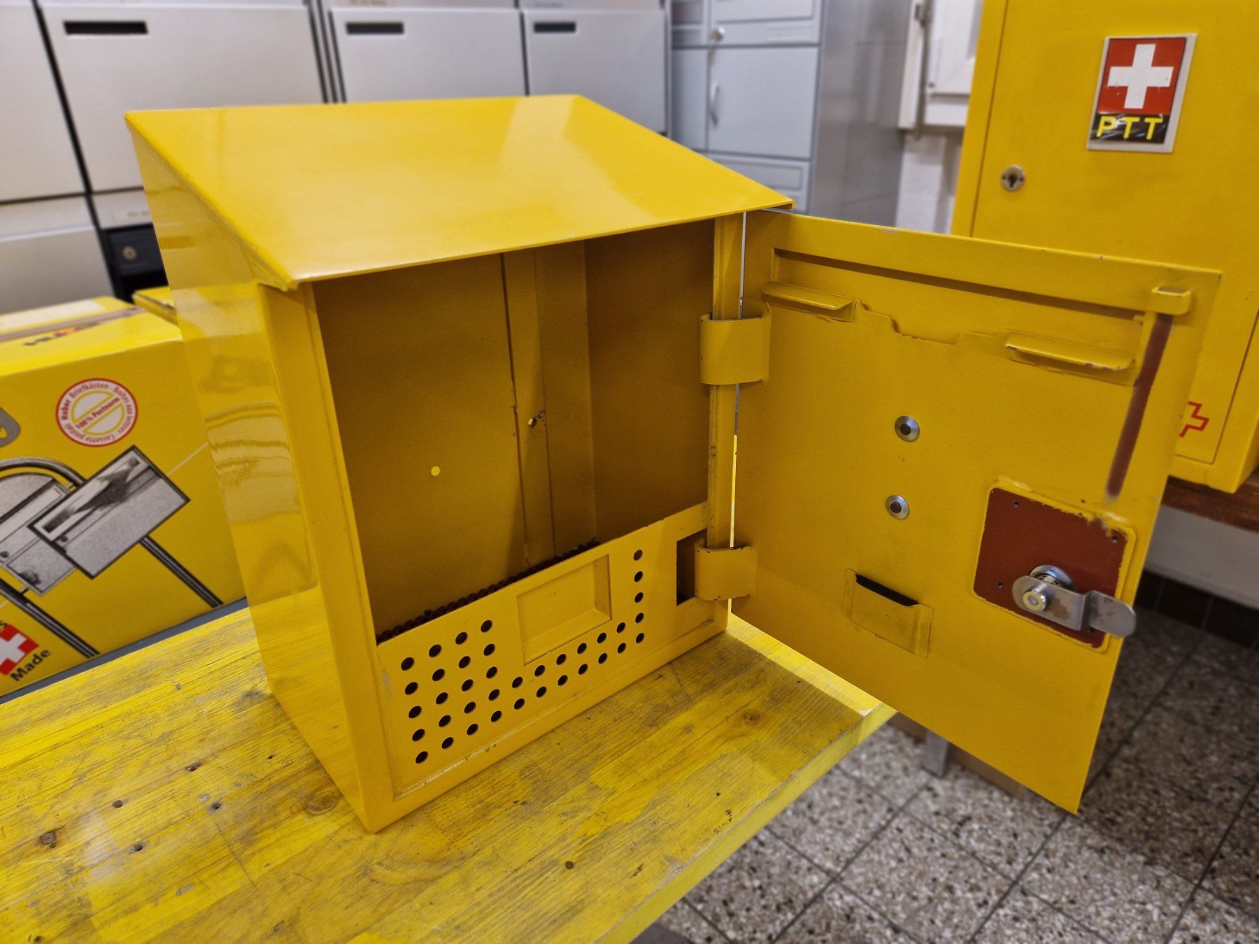 Altro per la casa: PTT Briefkasten – Usato da Wiler b.Utzenstorf venduto da bamaa-shop 4