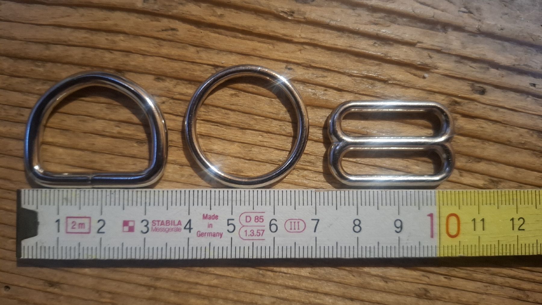 Attrezzatura da arrampicata: Schnallen, Ringe, D-Ringe, Schieber - Metall – Nuovo (secondo la descrizione) da Ebnat-Kappel venduto da Aibur 1