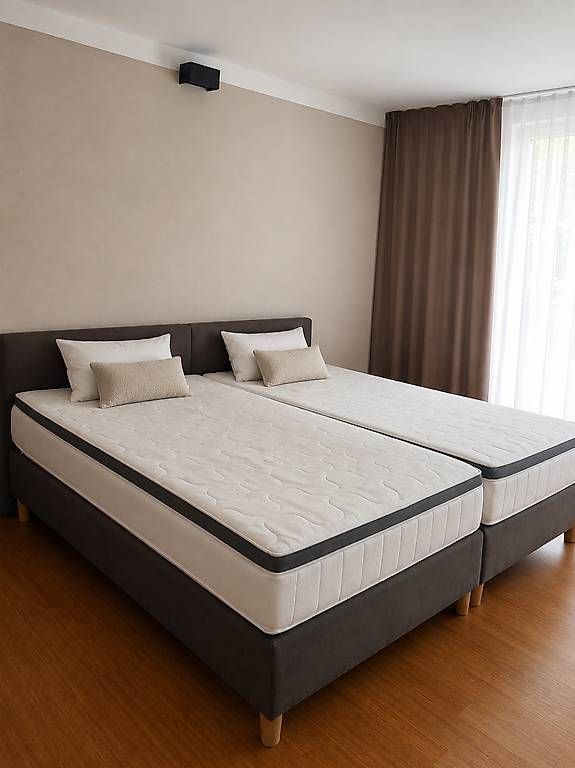Letti: Familienbett 240x200 – Usato da Schaffhausen venduto da pa.rlic