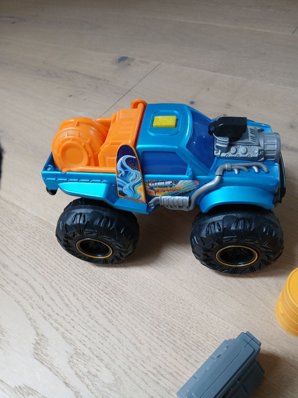 Giocattoli: Smash Trucks – Usato da Näfels venduto da Mc_Bisig 2