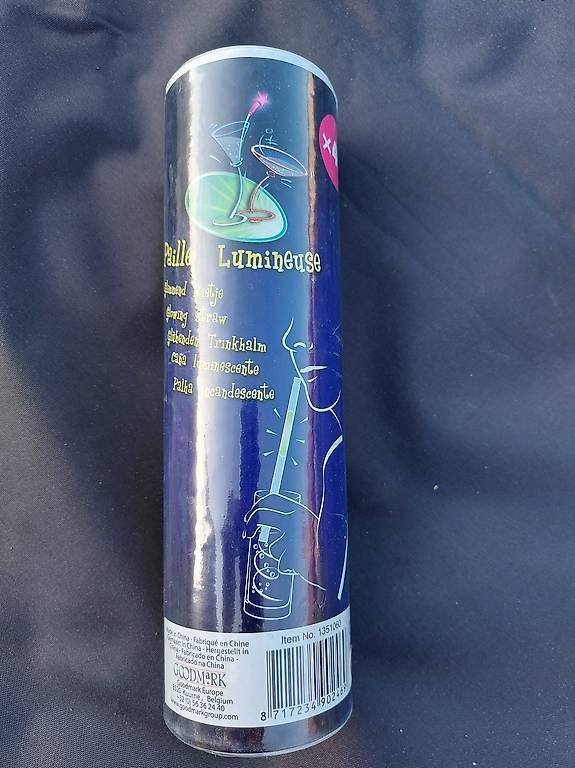 Tutte le decorazioni: Leuchtröhrli – Usato da Ottikon venduto da nag-champa77 4