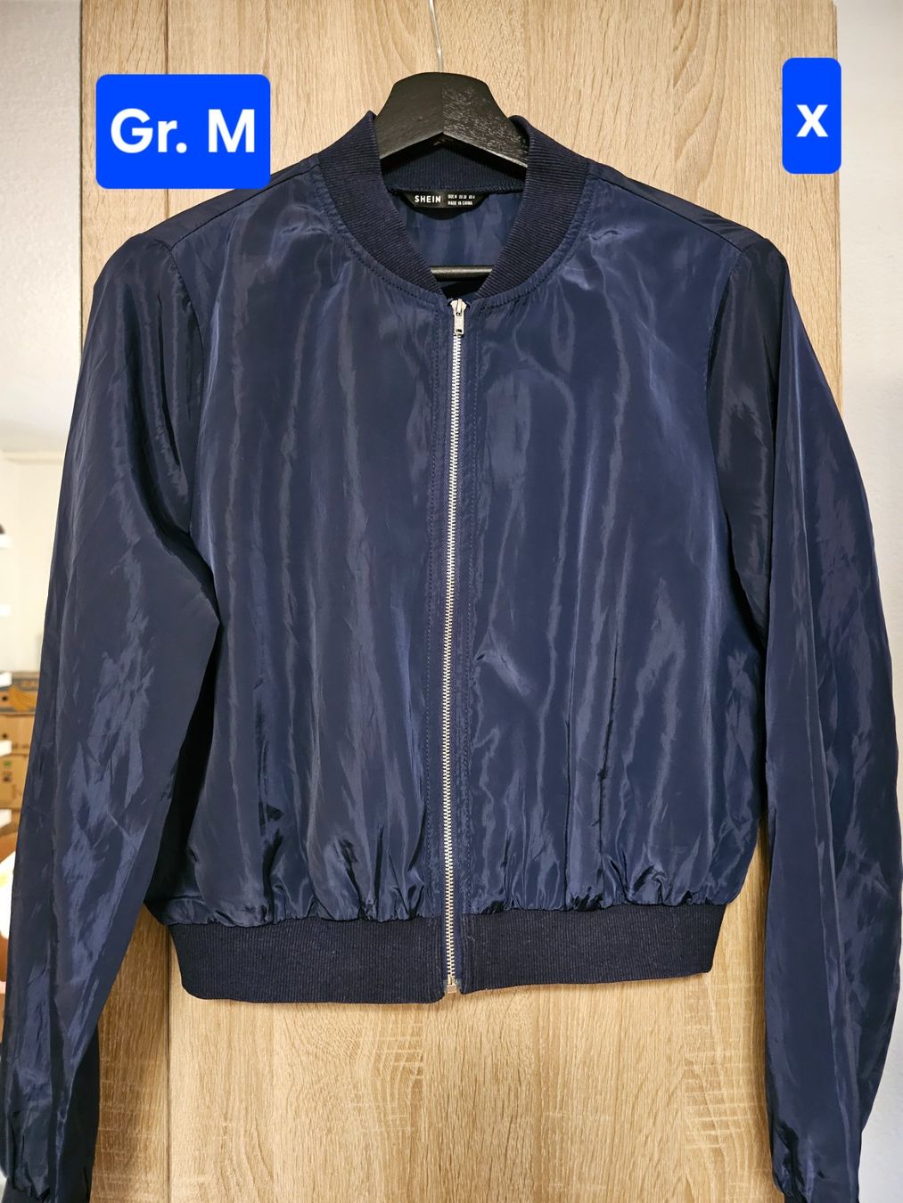 Vestes: Übergangsjacke Gr. M – D'occasion à Hombrechtikon par malaika03