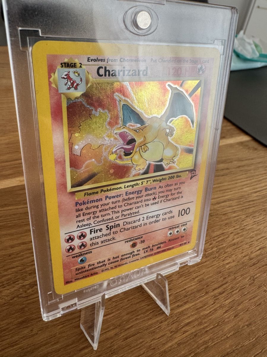 Pokémon Cartes à collectionner: Pokemon Charizard Karte / Base Set 2 – D'occasion à Zuzwil SG par Kresh92 1