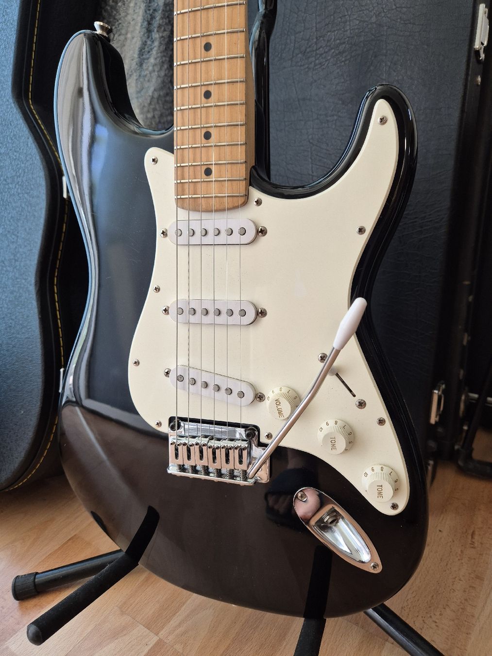 Cort Strumenti musicali: Cort E-Gitarre stratocaster Style  – Usato da Dielsdorf venduto da 7TheRockDoc9 2
