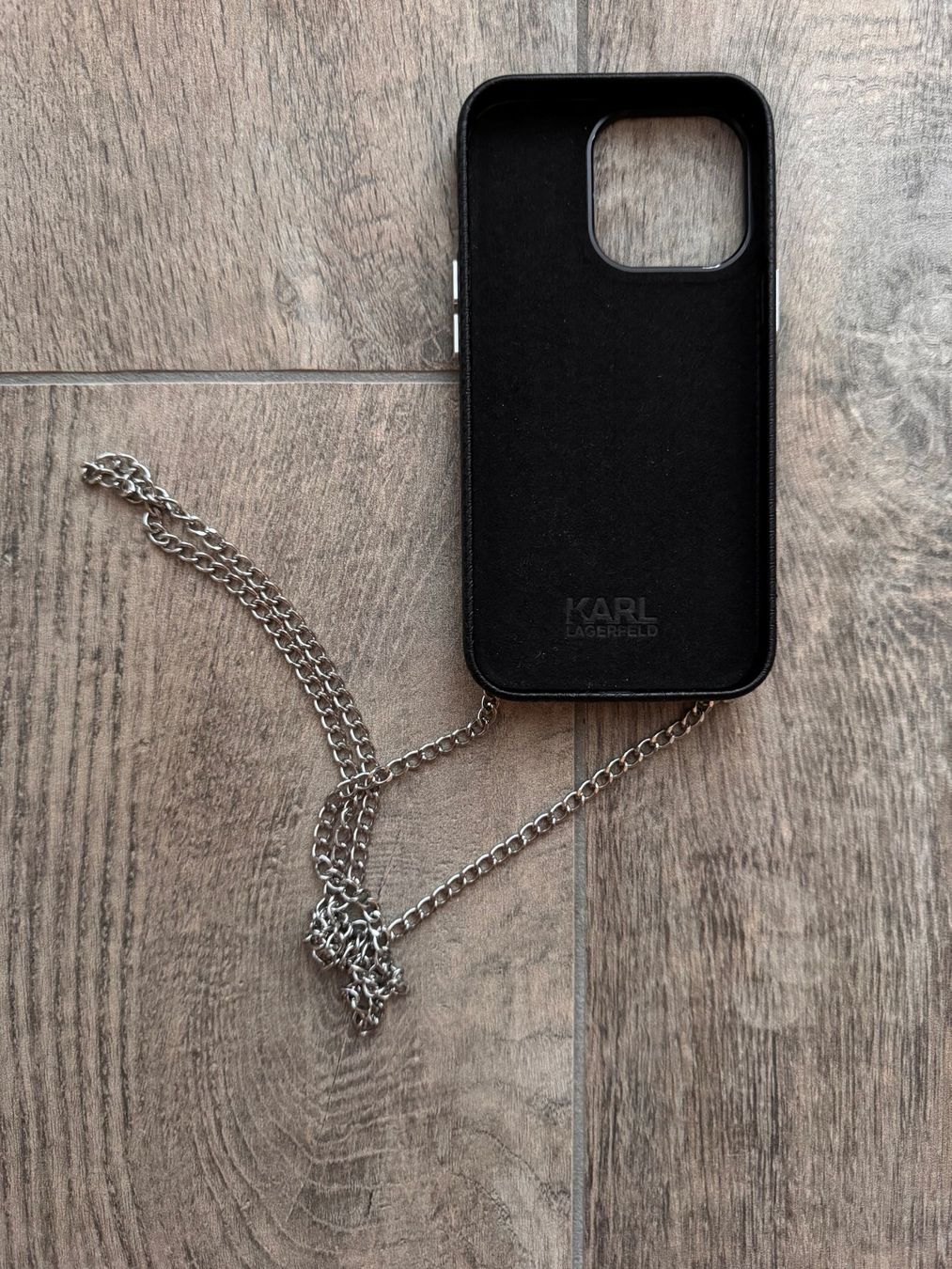 Karl Lagerfeld Cover & Protezioni schermo: Handyhülle Karl Lagerfeld iPhone 13 pro max – Nuovo (secondo la descrizione) da Weinfelden venduto da Jana_JJ 2