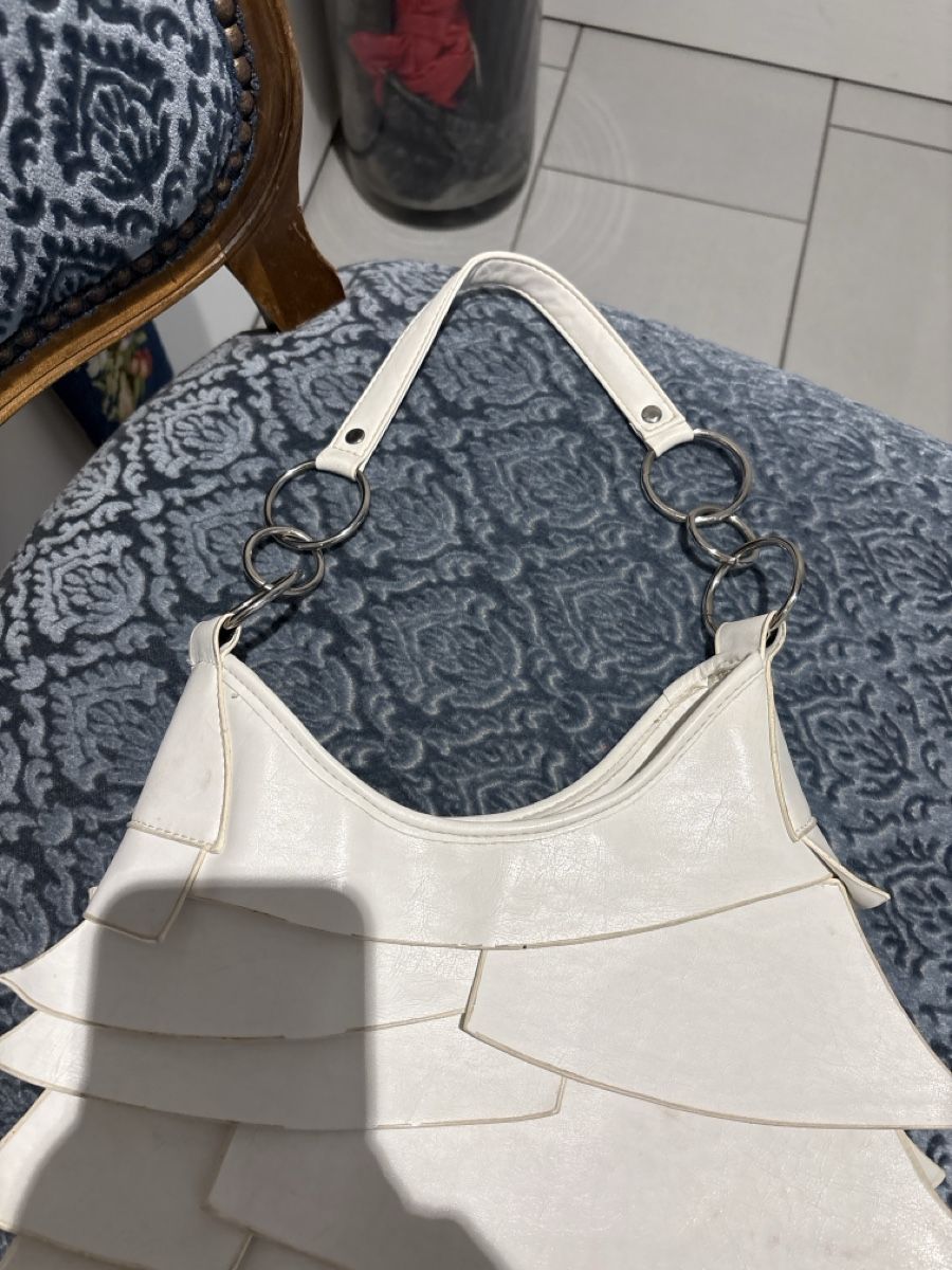 Sacs femmes: Tasche weiss WUNDERSCHÖN  – D'occasion à Bellinzona par ModaLugano 1