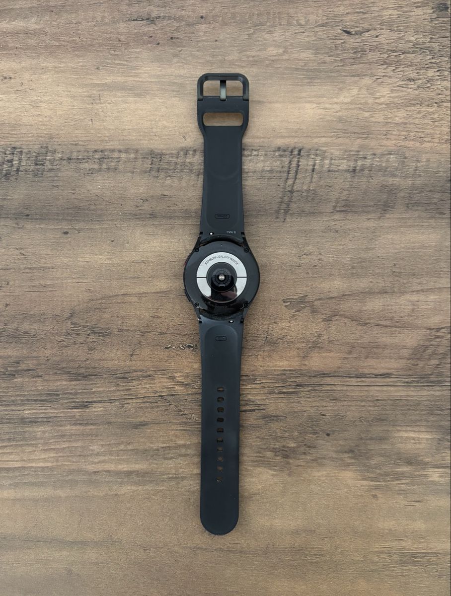 Samsung Smartwatch: Samsung Galaxy Watch 4  – D'occasion à Trimbach par fro_2ztm 1