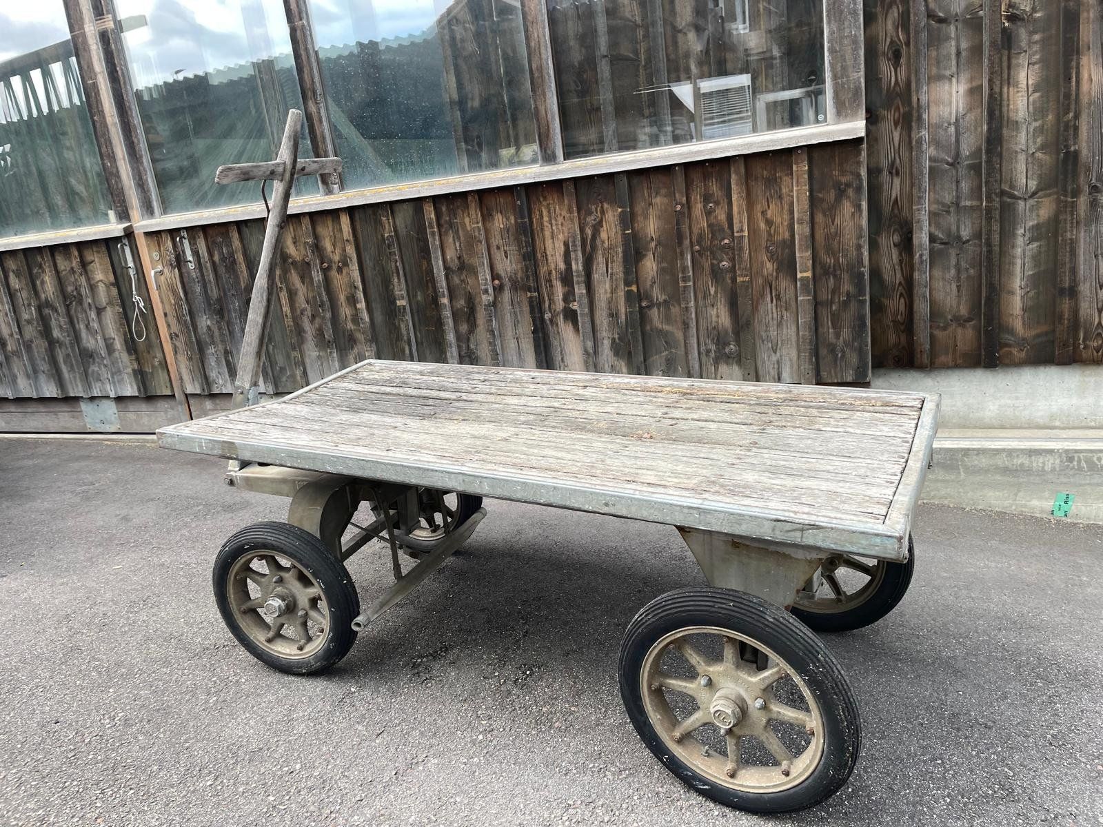 Schubkarren: Postwagen – Gebraucht aus Sissach von Sunil03 5
