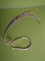 Vintage Weinflaschenhalter mit Scoubidou