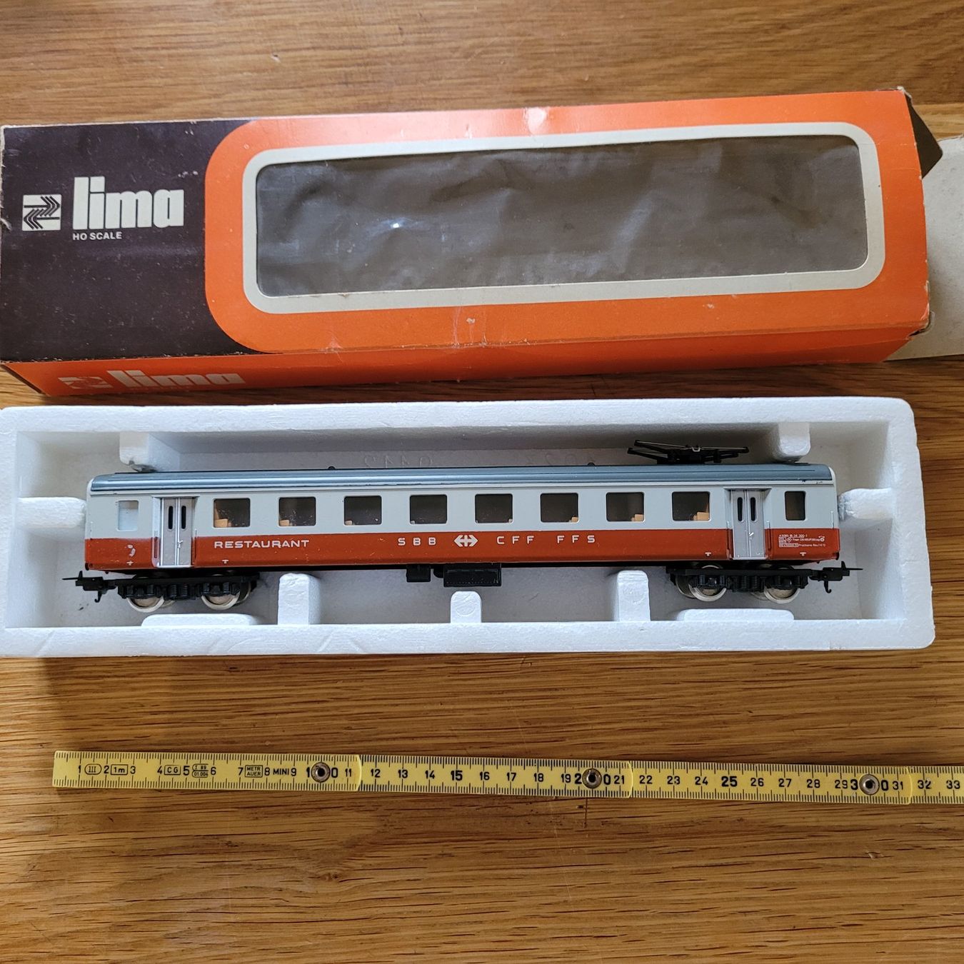Lima Modellini di ferrovie: Lima HO SCALE Wagon Restaurant SBB CFF FFS – Usato da Reconvilier venduto da itzlittlerabbit