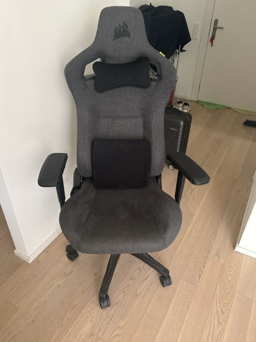 Corsair Sedie: Corsair Gaming Sessel T3 RUSH – Usato da Lugano venduto da wce_8wsv