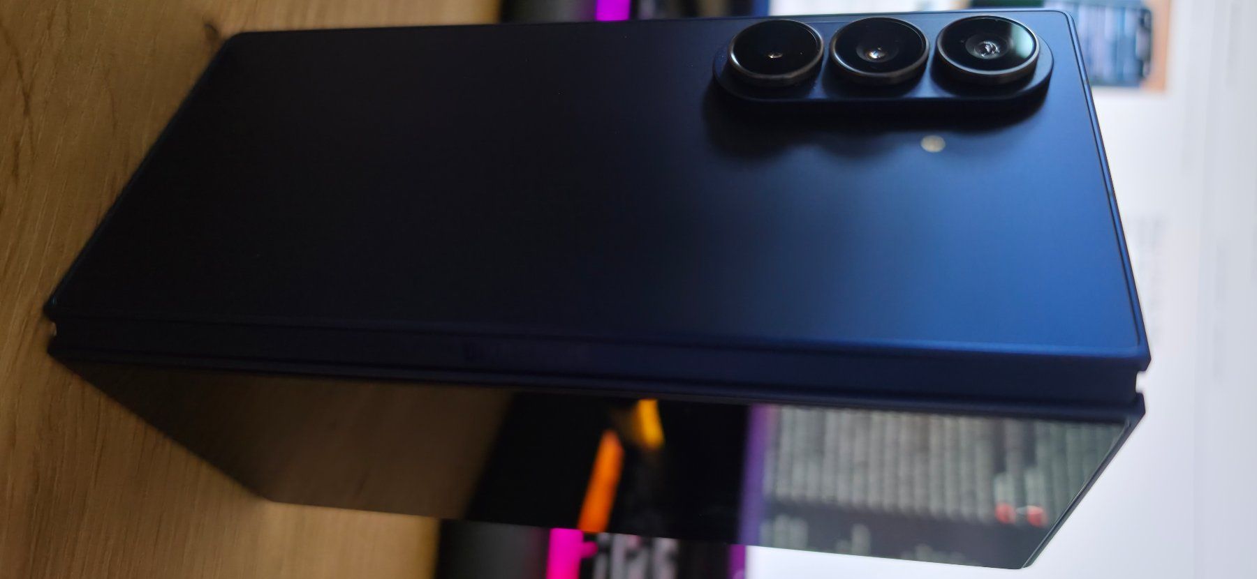 Samsung Telefoni cellulari / Smartphones: Samsung Galaxy Z Fold7 256GB Blue Shadow + Backcase – Nuovo (secondo la descrizione) da Tägerwilen venduto da SilentStorm 3