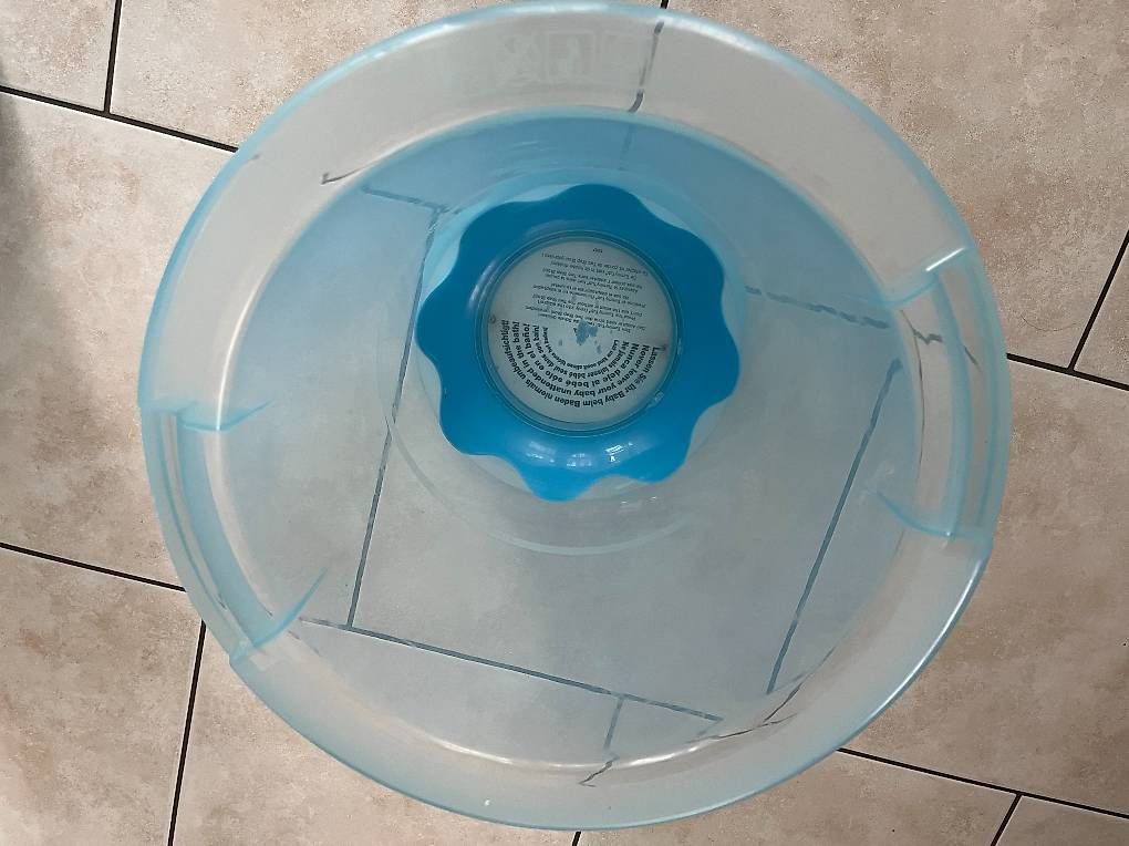 Vasche da bagno: Badeeimer mit Hocker von KidsKit – Usato da Lufingen venduto da mumi8 3