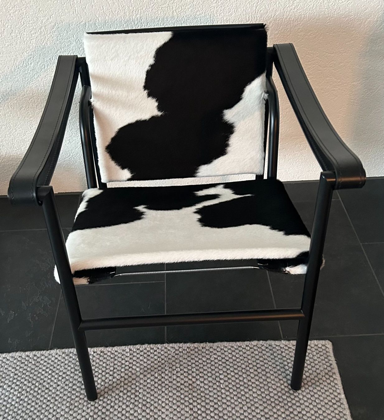 Cassina Poltrone: LC 1 Le Corbusier – Nuovo (secondo la descrizione) da Bolligen venduto da ursn2007
