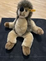 Steiff Schlenker-Igel 123856 mit Knopf & Fahne