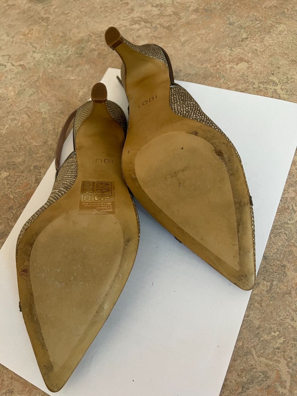 Scarpe da donna: Elegante Pumps – Usato da Winterthur venduto da Green-Future 3