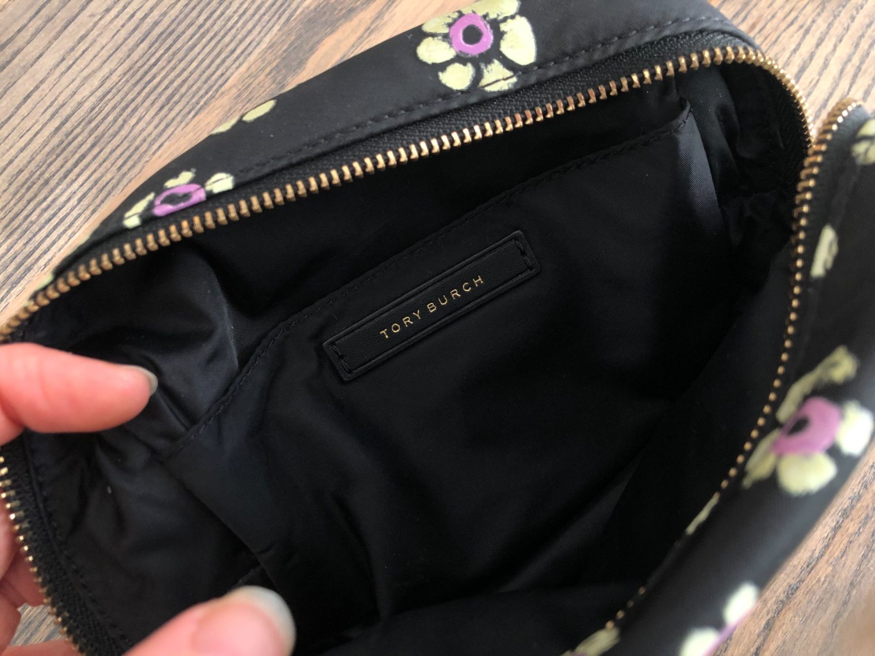 Custodie per cosmetici: Tory Burch Kosmetiktasche Etui Necessaire – Usato da Berg am Irchel venduto da Zweiti_Chance 1