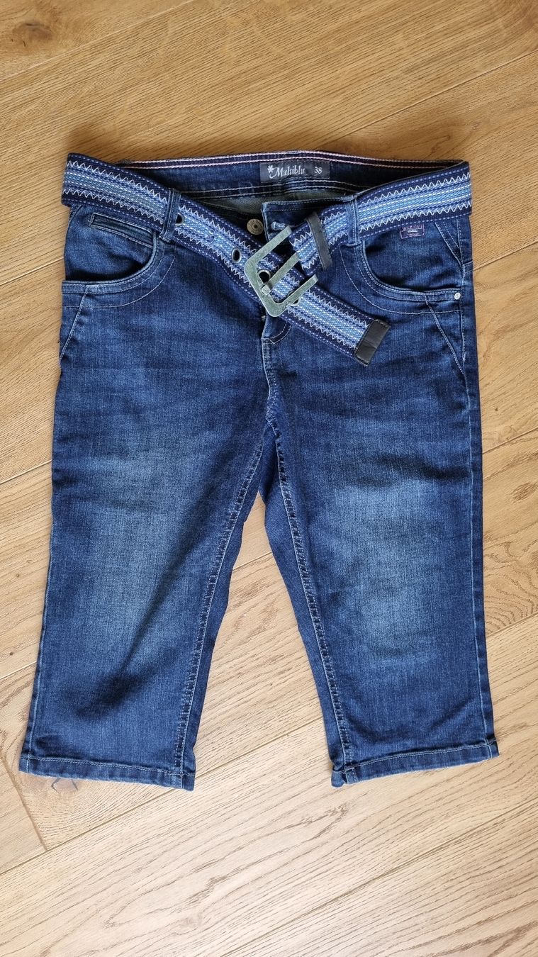 Jeans: halblange Jeans, Gr. 38 – Usato da Oberglatt ZH venduto da Mueller4000
