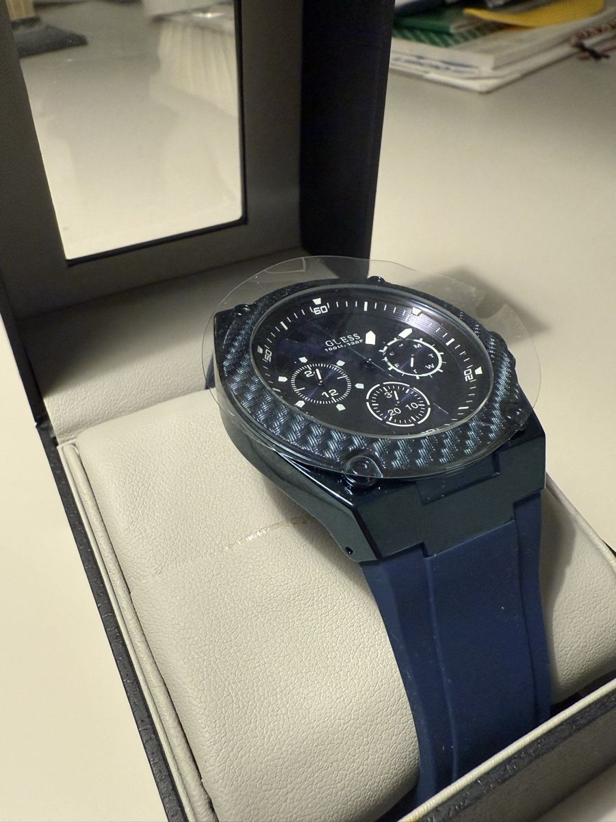Guess Orologi: Montre Guess - Full set neuf – Nuovo (secondo la descrizione) da Genève venduto da Igoreuf 1